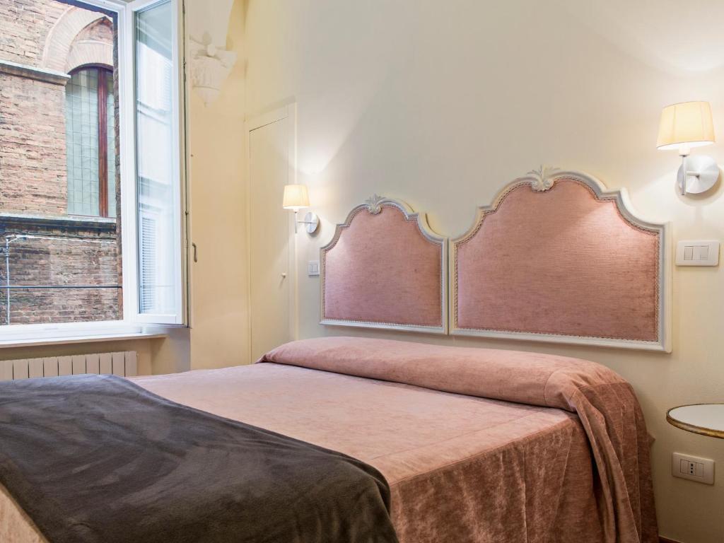 B&B Quattro Cantoni Siena Habitación foto